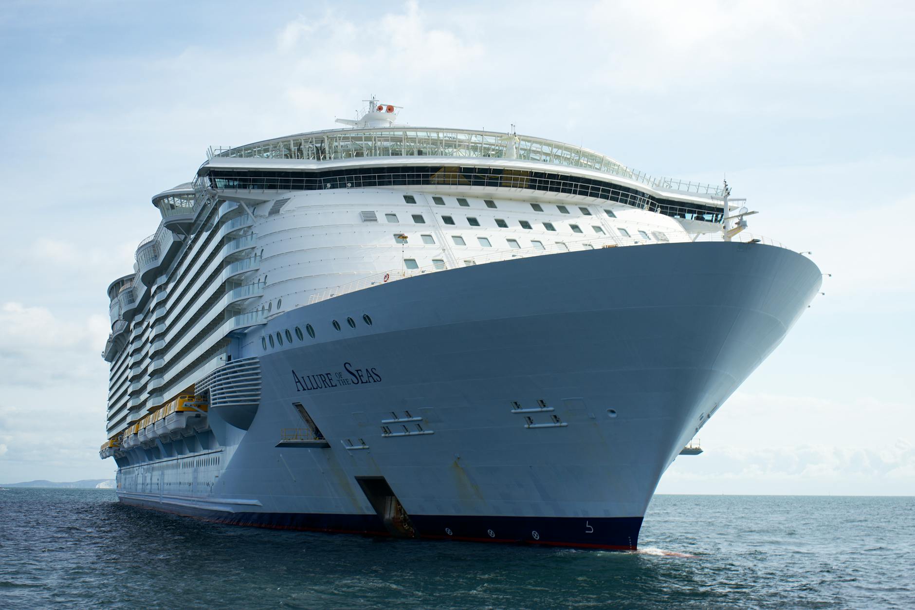 Royal Caribbean ship Oasis class